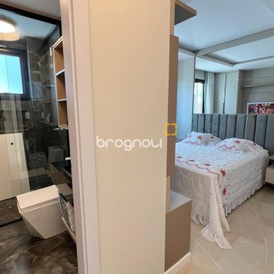 Casa de Condomínio com 225m², 3 quartos (sendo 3 suítes), 2 garagens, no bairro São João do Rio Vermelho em Florianópolis