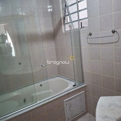 Apartamento com 103m², 3 quartos (sendo 1 suíte), 1 garagem, no bairro Campinas em São José