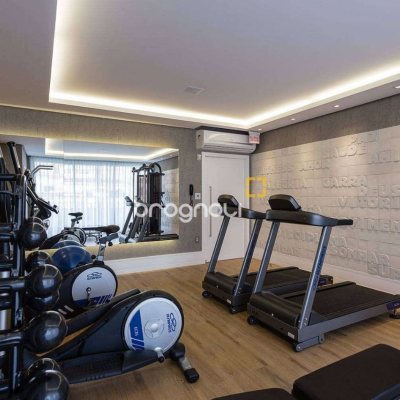 Apartamento com 143m², 3 quartos (sendo 3 suítes), 3 garagens, no bairro Campinas em São José