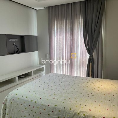 Apartamento com 143m², 3 quartos (sendo 3 suítes), 3 garagens, no bairro Campinas em São José