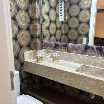 Apartamento com 143m², 3 quartos (sendo 3 suítes), 3 garagens, no bairro Campinas em São José