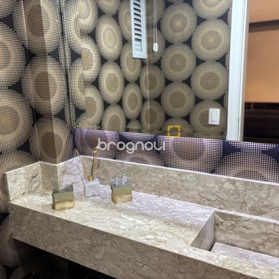Apartamento com 143m², 3 quartos (sendo 3 suítes), 3 garagens, no bairro Campinas em São José