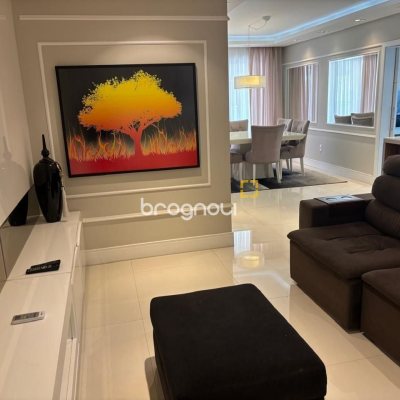Apartamento com 143m², 3 quartos (sendo 3 suítes), 3 garagens, no bairro Campinas em São José