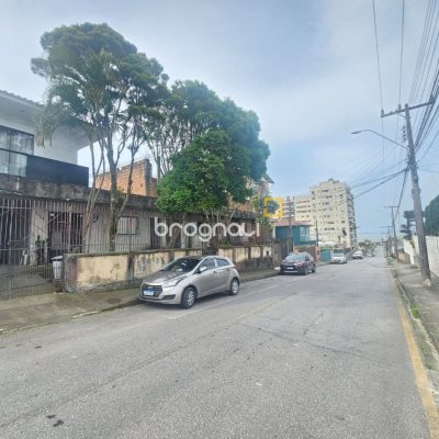 Terreno com 720m², no bairro Jardim Cidade de Florianópolis em São José