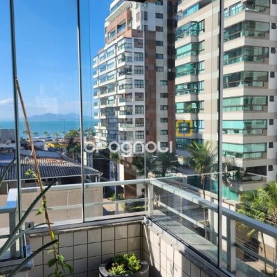 Apartamento com 170m², 3 quartos (sendo 1 suíte), 2 garagens, no bairro Centro em Florianópolis