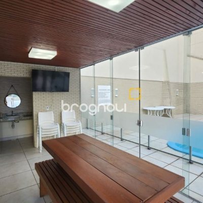 Apartamento com 170m², 3 quartos (sendo 1 suíte), 2 garagens, no bairro Centro em Florianópolis