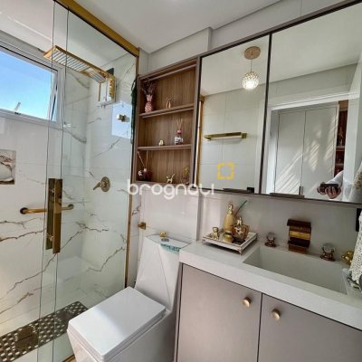 Apartamento com 92m², 2 quartos (sendo 1 suíte), 2 garagens, no bairro Barreiros em São José