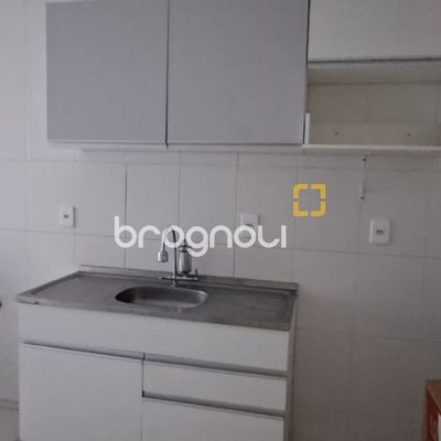 Apartamento com 67m², 2 quartos (sendo 1 suíte), 1 garagem, no bairro Canasvieiras em Florianópolis