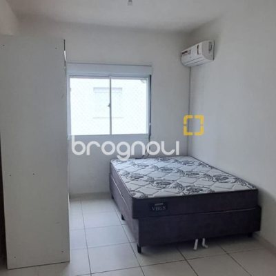 Apartamento com 67m², 2 quartos (sendo 1 suíte), 1 garagem, no bairro Canasvieiras em Florianópolis