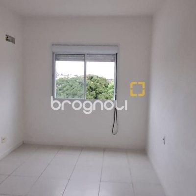 Apartamento com 67m², 2 quartos (sendo 1 suíte), 1 garagem, no bairro Canasvieiras em Florianópolis
