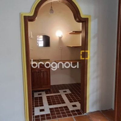 Casa de Condomínio com 200m², 4 quartos (sendo 1 suíte), 3 garagens, no bairro Ingleses em Florianópolis