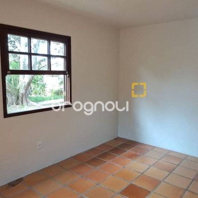 Casa de Condomínio com 200m², 4 quartos (sendo 1 suíte), 3 garagens, no bairro Ingleses em Florianópolis