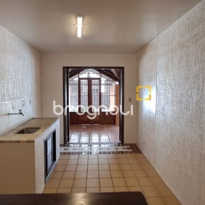 Casa de Condomínio com 200m², 4 quartos (sendo 1 suíte), 3 garagens, no bairro Ingleses em Florianópolis