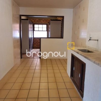 Casa de Condomínio com 200m², 4 quartos (sendo 1 suíte), 3 garagens, no bairro Ingleses em Florianópolis