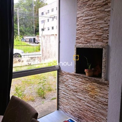 Apartamento com 65m², 3 quartos, 1 garagem, no bairro Ipiranga em São José