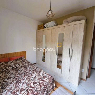 Apartamento com 65m², 3 quartos, 1 garagem, no bairro Ipiranga em São José