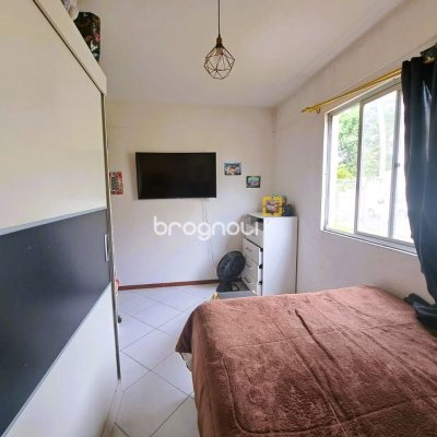 Apartamento com 65m², 3 quartos, 1 garagem, no bairro Ipiranga em São José
