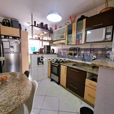 Apartamento com 65m², 3 quartos, 1 garagem, no bairro Ipiranga em São José