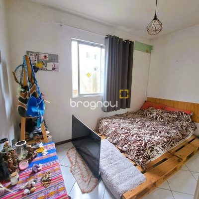 Apartamento com 65m², 3 quartos, 1 garagem, no bairro Ipiranga em São José