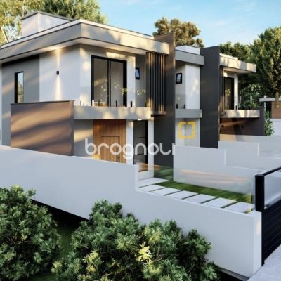 Casa com 113m², 3 quartos (sendo 2 suítes), 2 garagens, no bairro Ingleses em Florianópolis