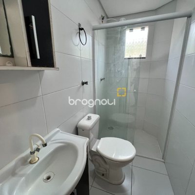 Apartamento com 58m², 2 quartos (sendo 1 suíte), 1 garagem, no bairro Ingleses em Florianópolis