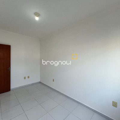 Apartamento com 58m², 2 quartos (sendo 1 suíte), 1 garagem, no bairro Ingleses em Florianópolis