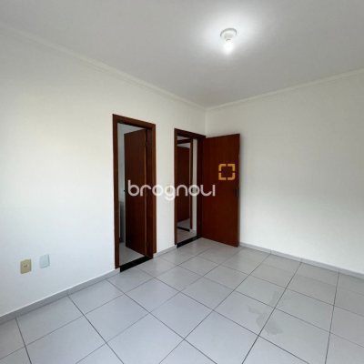 Apartamento com 58m², 2 quartos (sendo 1 suíte), 1 garagem, no bairro Ingleses em Florianópolis