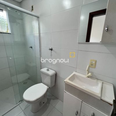 Apartamento com 58m², 2 quartos (sendo 1 suíte), 1 garagem, no bairro Ingleses em Florianópolis
