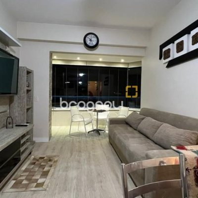 Apartamento com 66m², 2 quartos (sendo 1 suíte), 1 garagem, no bairro Canasvieiras em Florianópolis