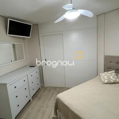 Apartamento com 66m², 2 quartos (sendo 1 suíte), 1 garagem, no bairro Canasvieiras em Florianópolis