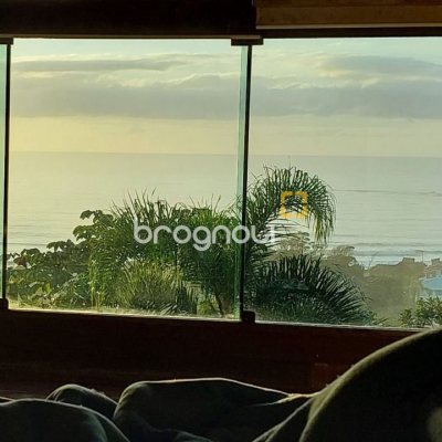 Casa com 180m², 3 quartos, no bairro Campeche em Florianópolis
