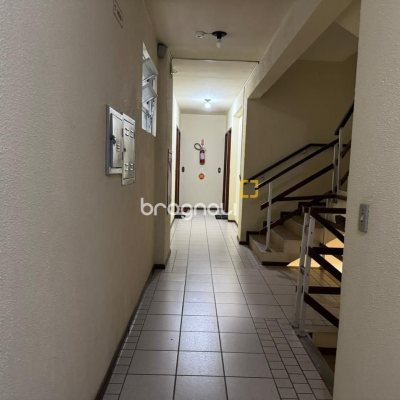 Apartamento com 45m², 1 quarto, 1 garagem, no bairro Canasvieiras em Florianópolis