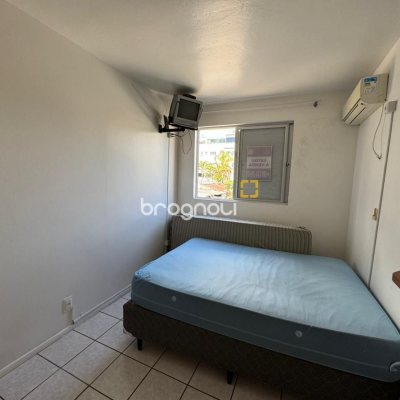 Apartamento com 45m², 1 quarto, 1 garagem, no bairro Canasvieiras em Florianópolis