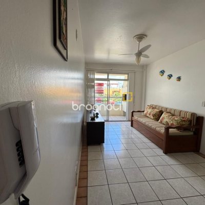 Apartamento com 45m², 1 quarto, 1 garagem, no bairro Canasvieiras em Florianópolis
