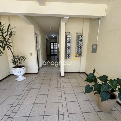 Apartamento com 45m², 1 quarto, 1 garagem, no bairro Canasvieiras em Florianópolis