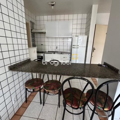 Apartamento com 45m², 1 quarto, 1 garagem, no bairro Canasvieiras em Florianópolis