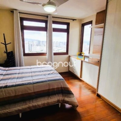 Casa com 207m², 3 quartos (sendo 1 suíte), 2 garagens, no bairro Roçado em São José