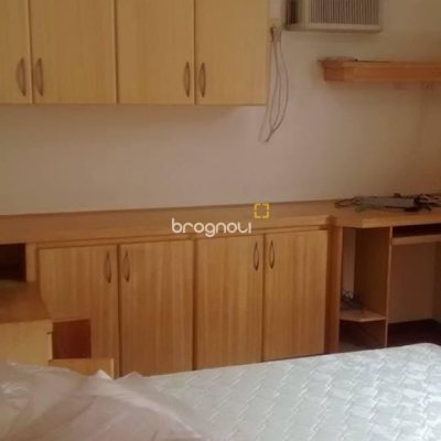 Apartamento com 76m², 2 quartos (sendo 1 suíte), 1 garagem, no bairro Centro em Florianópolis