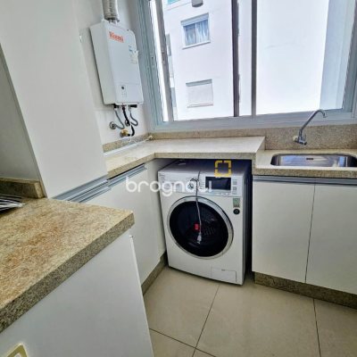 Apartamento com 95m², 3 quartos (sendo 1 suíte), 2 garagens, no bairro Jurerê em Florianópolis