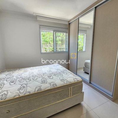 Apartamento com 95m², 3 quartos (sendo 1 suíte), 2 garagens, no bairro Jurerê em Florianópolis