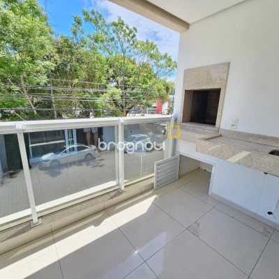 Apartamento com 95m², 3 quartos (sendo 1 suíte), 2 garagens, no bairro Jurerê em Florianópolis