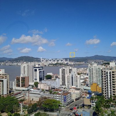Sala com 24m², 1 garagem, no bairro Estreito em Florianópolis