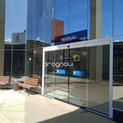 Sala com 24m², 1 garagem, no bairro Estreito em Florianópolis