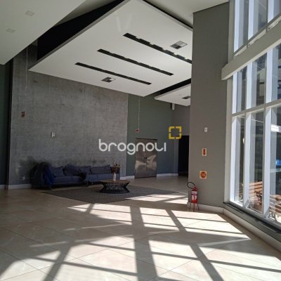 Sala com 25m², 1 garagem, no bairro Estreito em Florianópolis