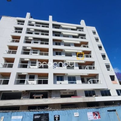Apartamento com 65m², 2 quartos (sendo 1 suíte), 1 garagem, no bairro Agronômica em Florianópolis