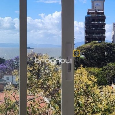 Apartamento com 65m², 2 quartos (sendo 1 suíte), 1 garagem, no bairro Agronômica em Florianópolis