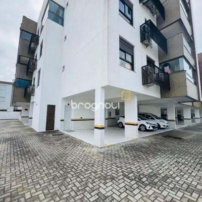 Apartamento com 79m², 2 quartos (sendo 1 suíte), 1 garagem, no bairro Campeche em Florianópolis