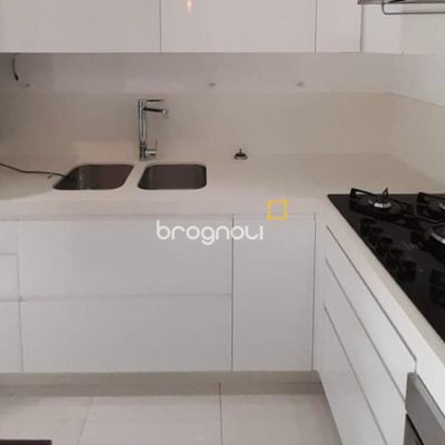 Apartamento com 79m², 2 quartos (sendo 1 suíte), 1 garagem, no bairro Campeche em Florianópolis