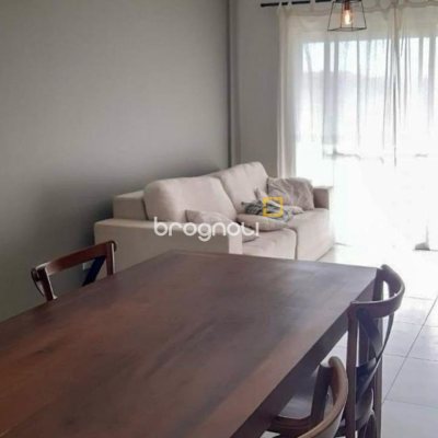 Apartamento com 79m², 2 quartos (sendo 1 suíte), 1 garagem, no bairro Campeche em Florianópolis