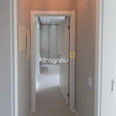Apartamento com 79m², 2 quartos (sendo 1 suíte), 1 garagem, no bairro Campeche em Florianópolis